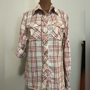 Vintage Delia’s juniors button down plaid shirt.